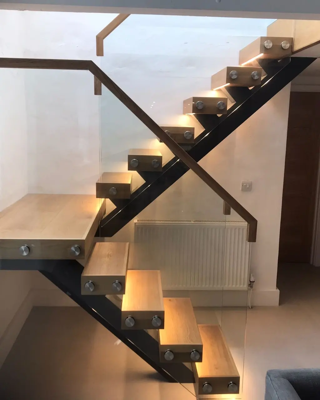 Modern Metal Railing by Metalligator Fabrication Solutions