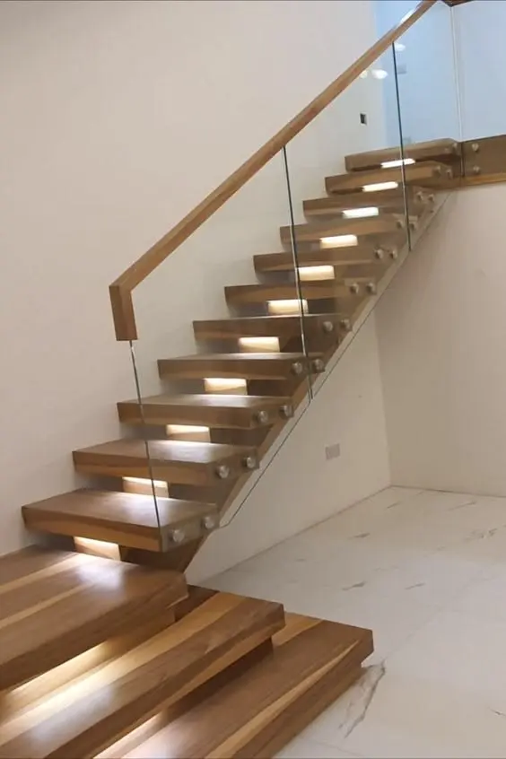 Modern Metal Railing by Metalligator Fabrication Solutions
